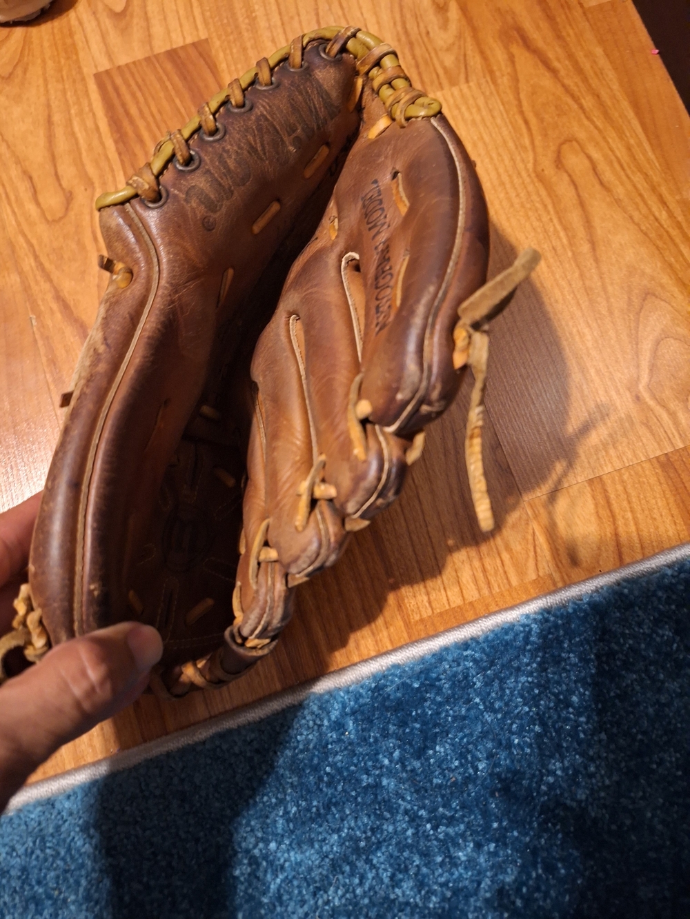Wilson Men's Brown Leather Baseball Glove VINTAGE